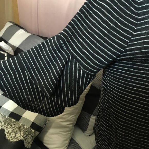 Anthropology W5 striped ruffle sleeve top - Picture 3 of 9